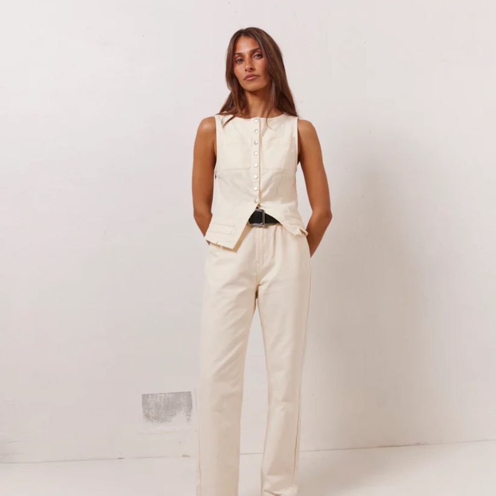 Suki Vest - Picture 7 of 10